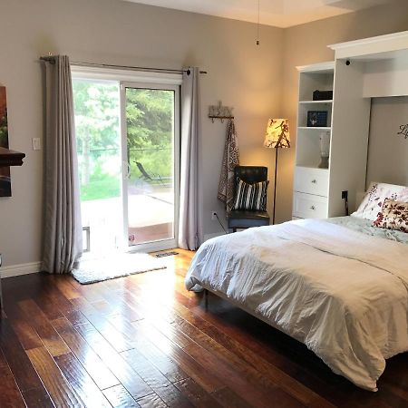 Cozy Luxury On The Thames In Ontario! Apartment London Exterior photo